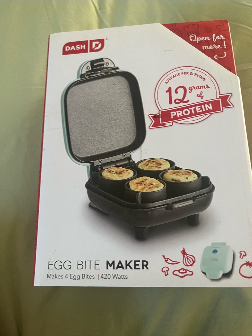 Ash Egg Bite Maker in Mint and Black